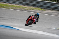 estoril;event-digital-images;motorbikes;no-limits;peter-wileman-photography;portugal;trackday;trackday-digital-images